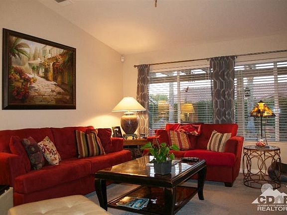 4th image of 79914 Dandelion Dr