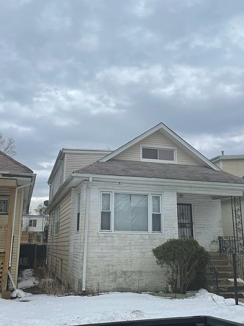 2nd image of 1339 W 98th Pl