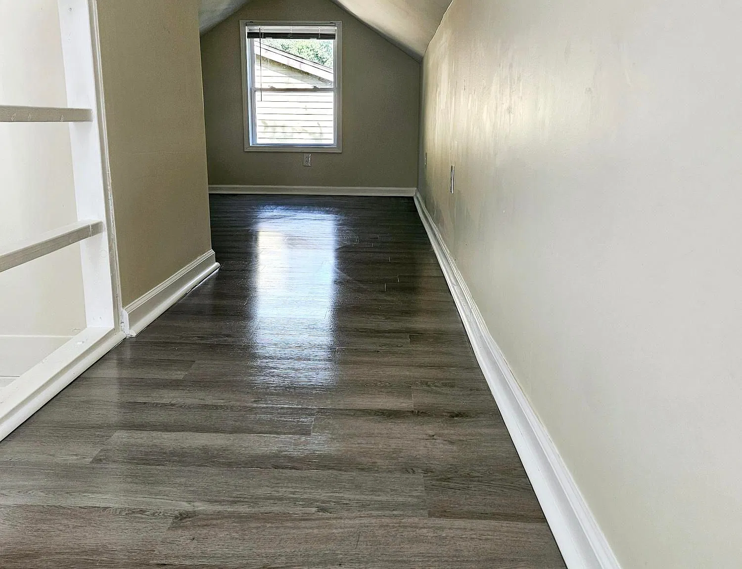 4 bed, 2.0 bath, 1200 sqft, $1,750 — Photo 2