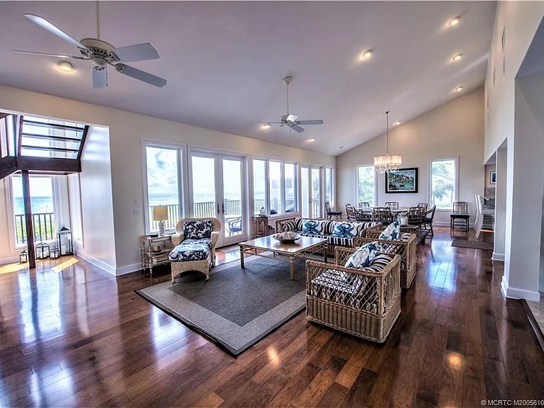 1871 NE Ocean Blvd #MAIN HOUSE — Photo 13
