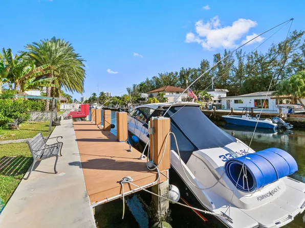 2576 SE 14th Street, Pompano Beach, FL 33062