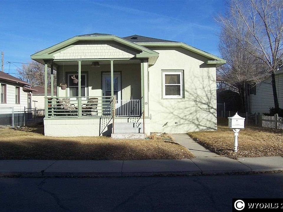 1st image of 13 Wardell Ct