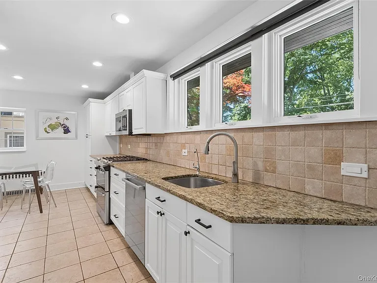 65 Wildwood Rd — Photo 10