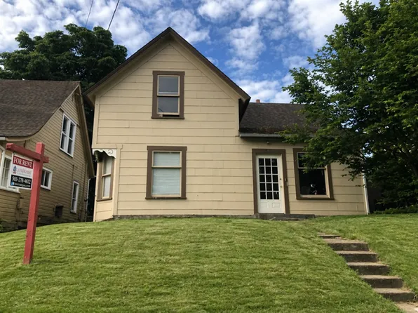 412 Lakeway Dr, Bellingham, WA 98225