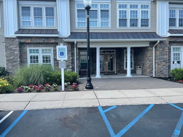 5205 Cedar Village Blvd, East Brunswick, NJ 08816