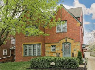 2539 Saybrook Rd, University Heights, OH 44118