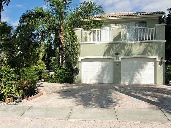 2nd image of 4713 NW 94th Pl