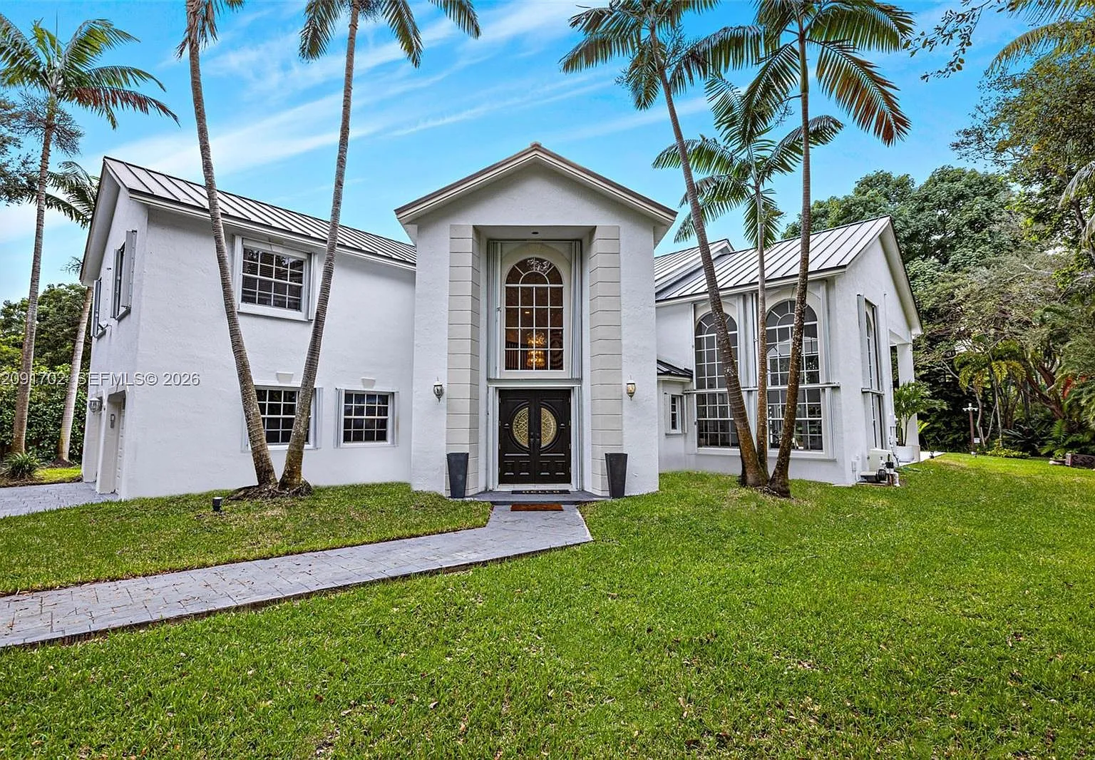 Fairchild Estates — Photo 1