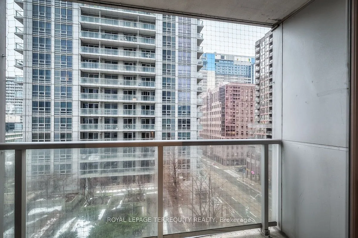 1 bed, $2,600 — Photo 1