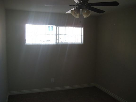 5th image of 110 S Buena Vista St APT B