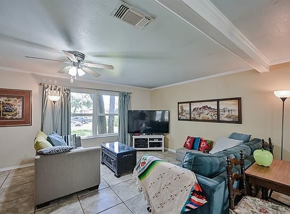 2nd image of 3021 Norwood Ln