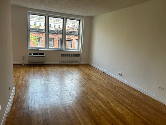 Rented by Prince Real Estate Associates LLC | media 8