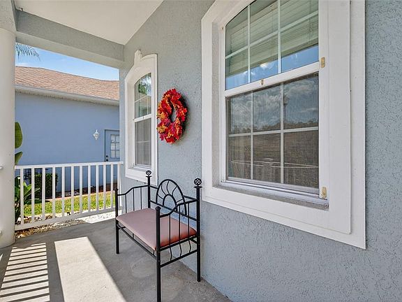 5th image of 11501 Bloomington Ct