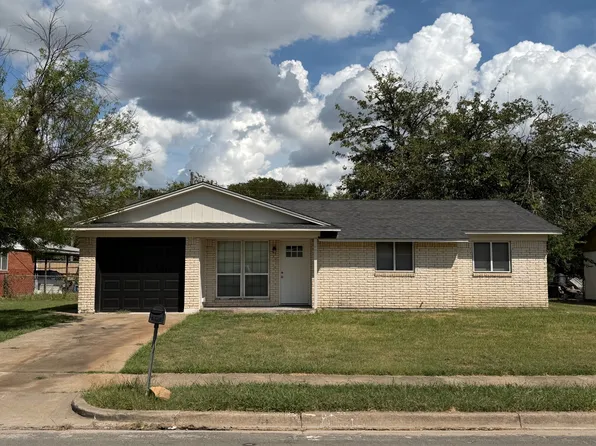 4325 Gram Ln, Waco, TX 76705