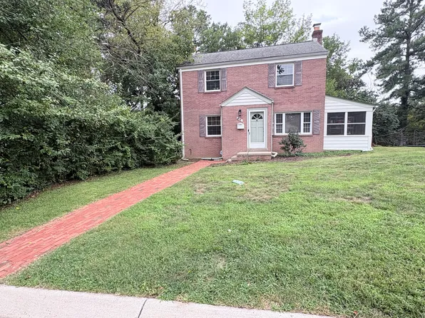 811 Malcolm Dr, Silver Spring, MD 20901
