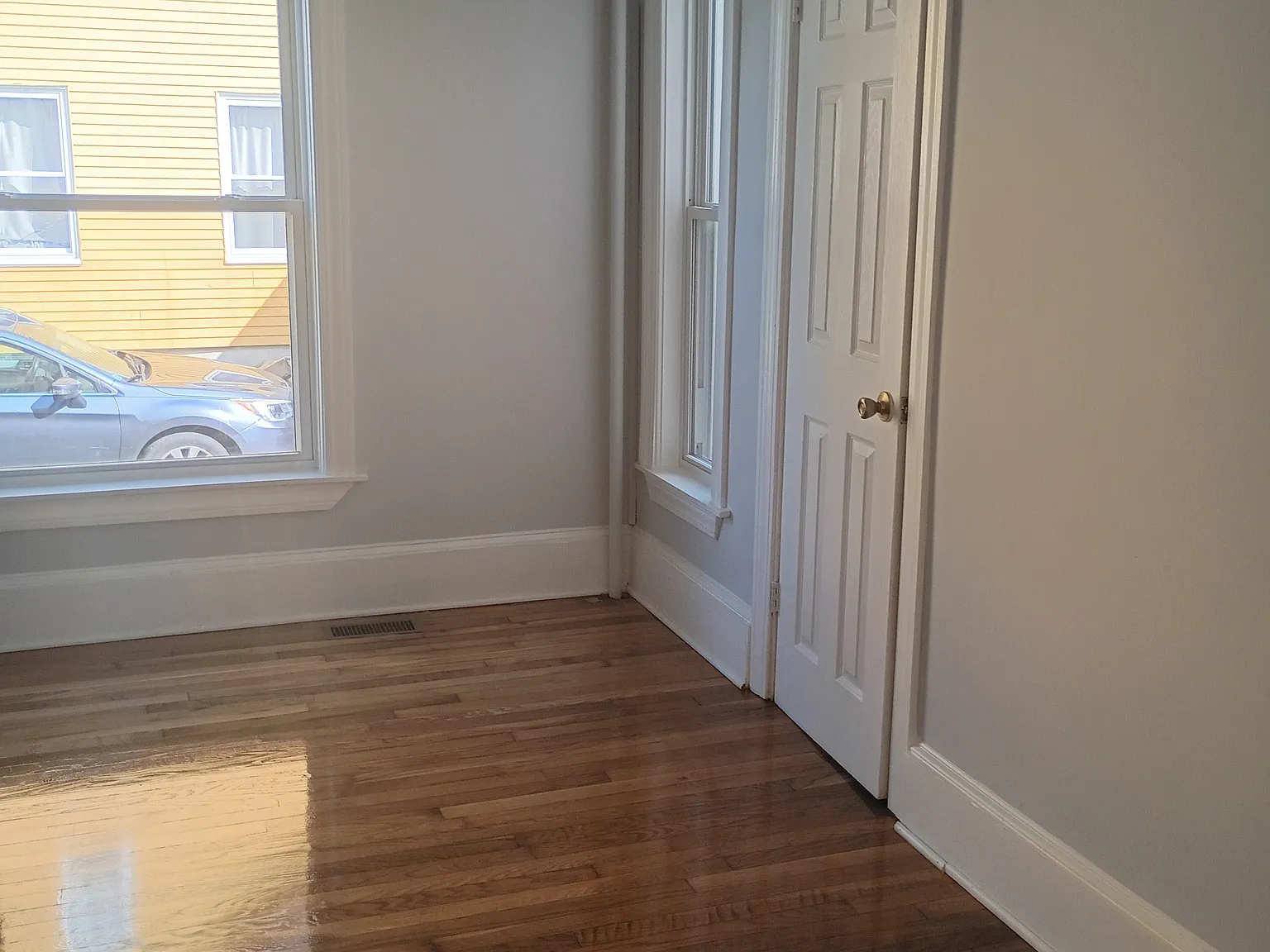 104 Park St — Photo 2
