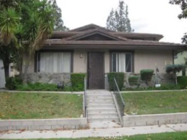 3486 20th St, Highland, CA 92346