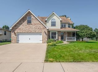 1320 Tiger Lily Ln, Joliet, IL 60435