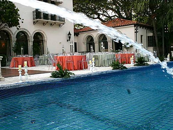 4th image of 42308 Fisher Island Dr #42308