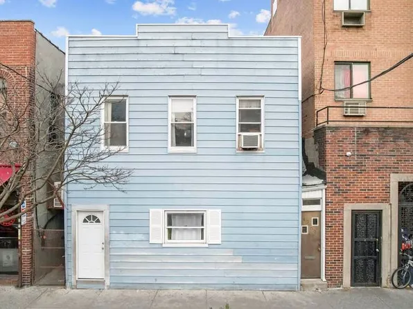 4309 104th St, Corona, NY 11368