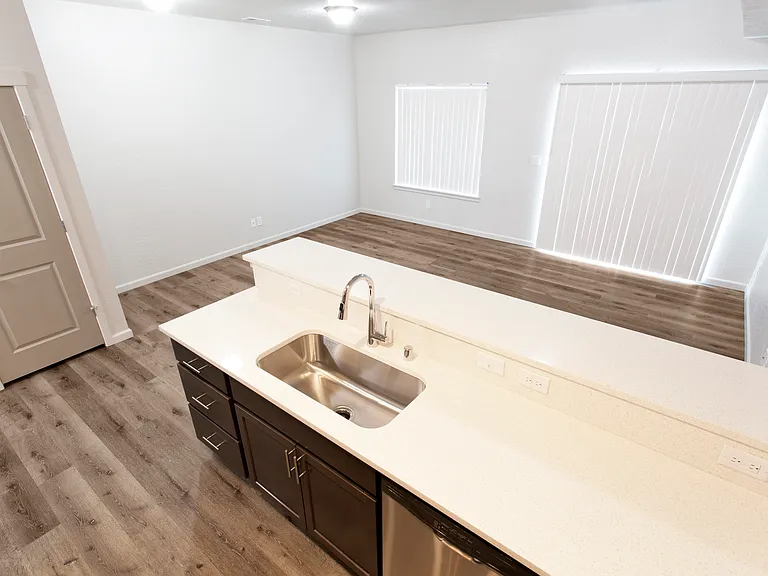 319 S Balfour Rd #319 — Photo 20