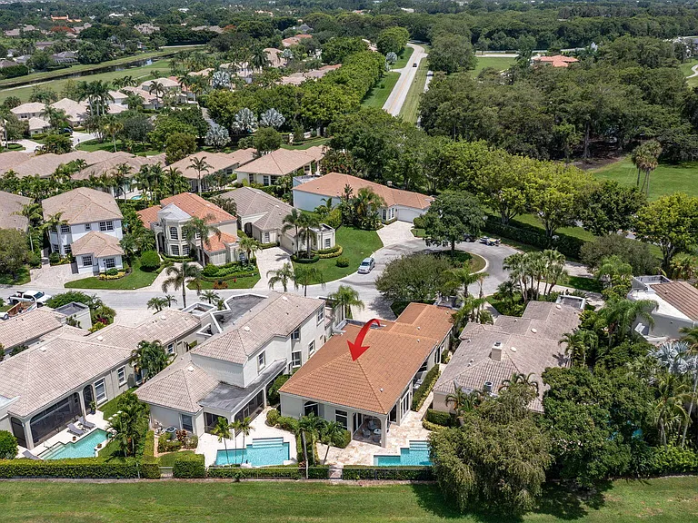 2402 Players Ct — Photo 43