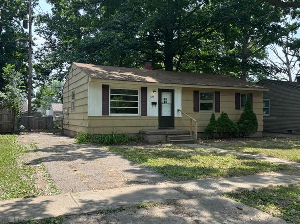 3210 Wyoming Ave