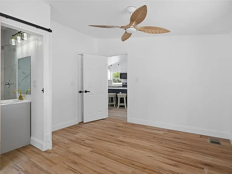 7037 McCray Dr — Photo 12