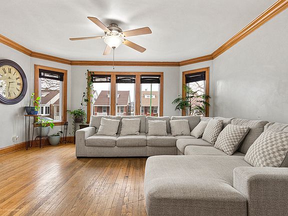 5th image of 2714 N Mango Ave
