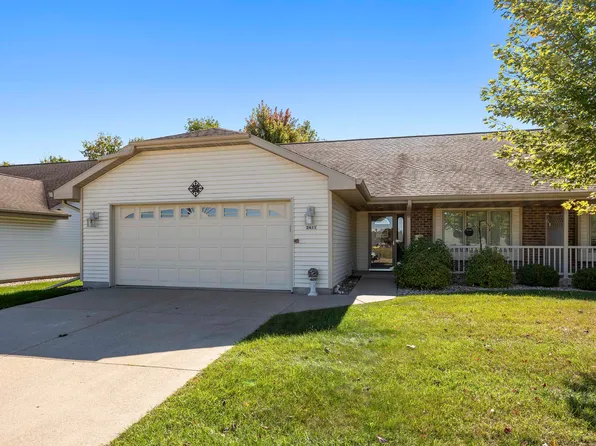 2411 Patriot Ln, Oshkosh, WI 54904