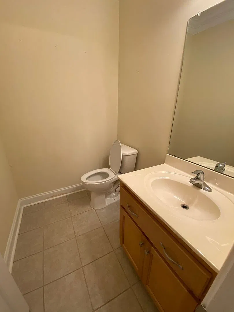 For Rent — Photo 2