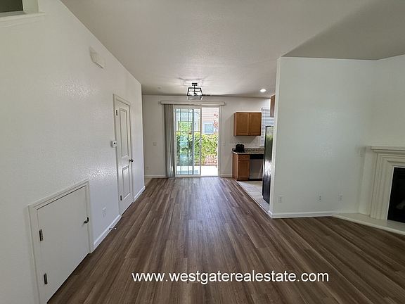3rd image of 703 Wood Sorrel Dr