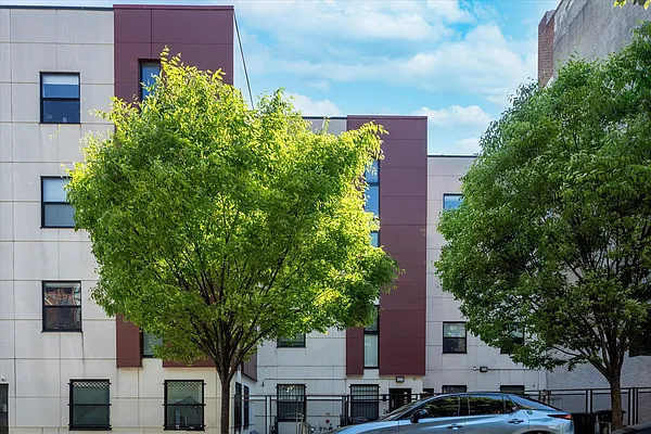 Rented by Corcoran | media 32