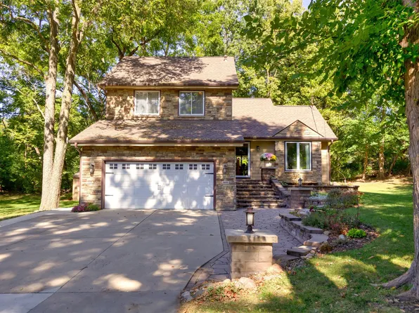 940 NE 52nd Ave, Des Moines, IA 50313