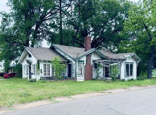 208 Texas St, Sulphur Springs, TX 75482