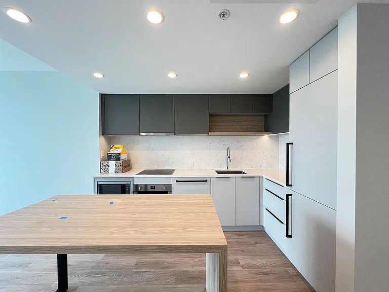 567 Emerson St #4502 — Photo 2