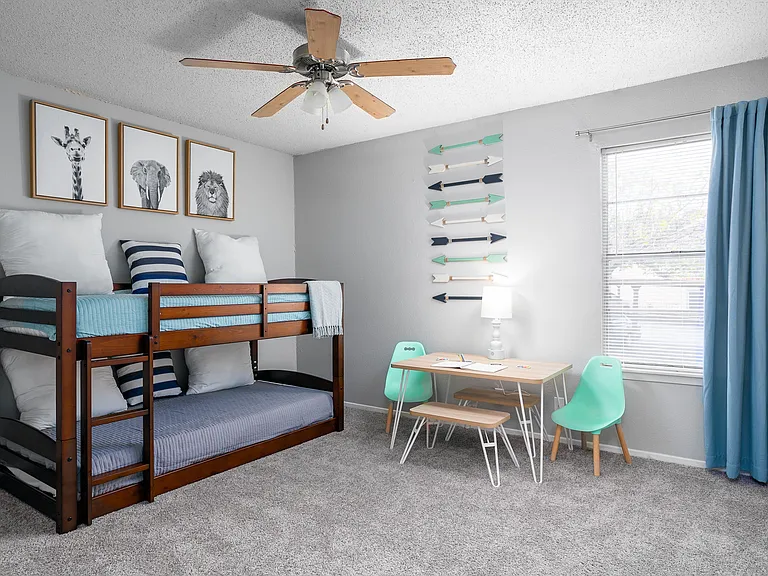 5300 NW Loop 410 — Photo 11