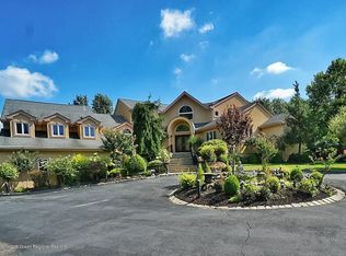 155 Mercer Rd, Colts Neck, NJ 07722