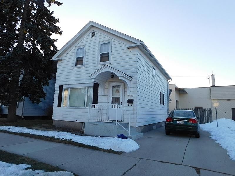 1st image of 1426 N 12th St