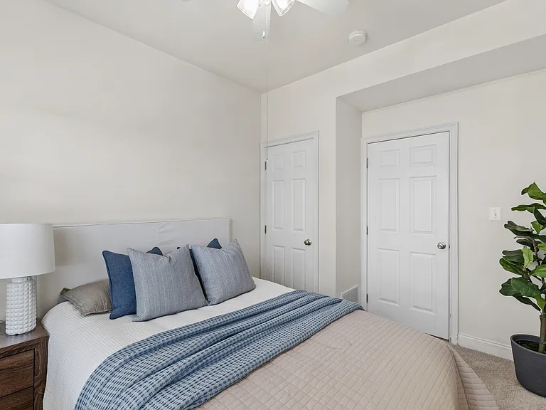 Second bedroom