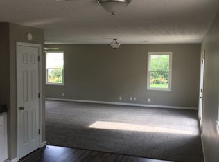 120 Red Bird Ct, Louisville, KY 40229