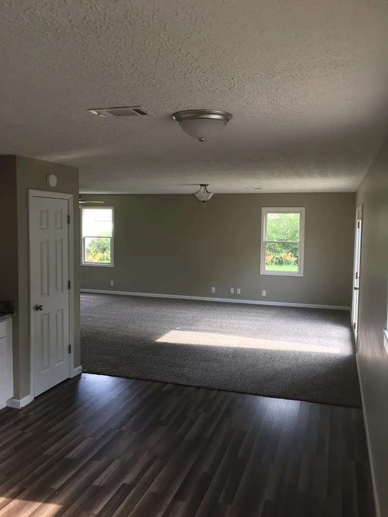 120 Red Bird Ct photo 1