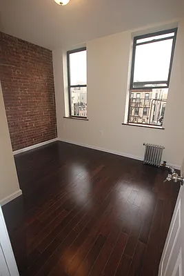 Rented by Jonis Realty | media 13