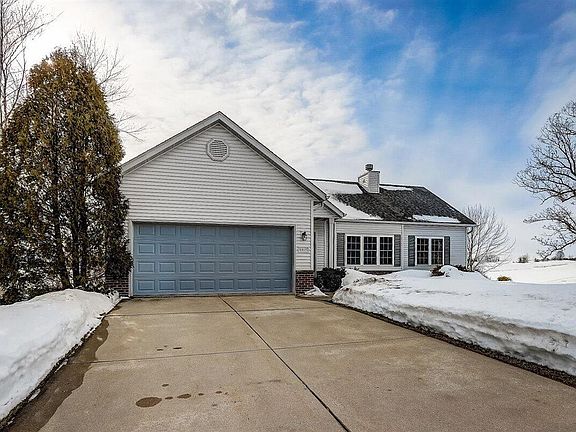 2nd image of 1057 N Cumberland Ln