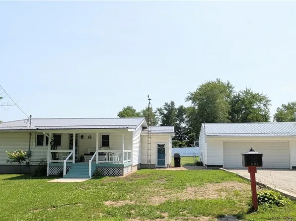 17383 Afton Ave, Lake Milton, OH 44429