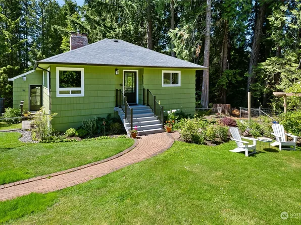 6131 Woodard Bay Road NE, Olympia, WA 98506