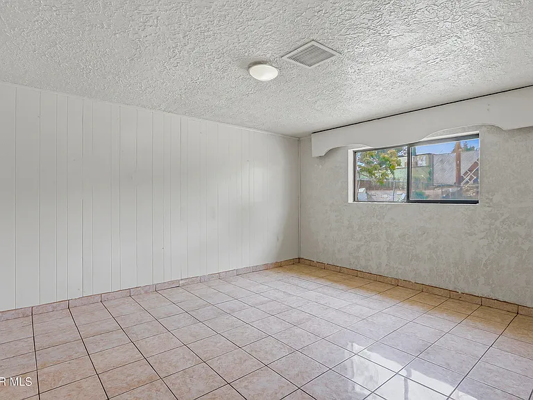6115 Tesuque Dr — Photo 15