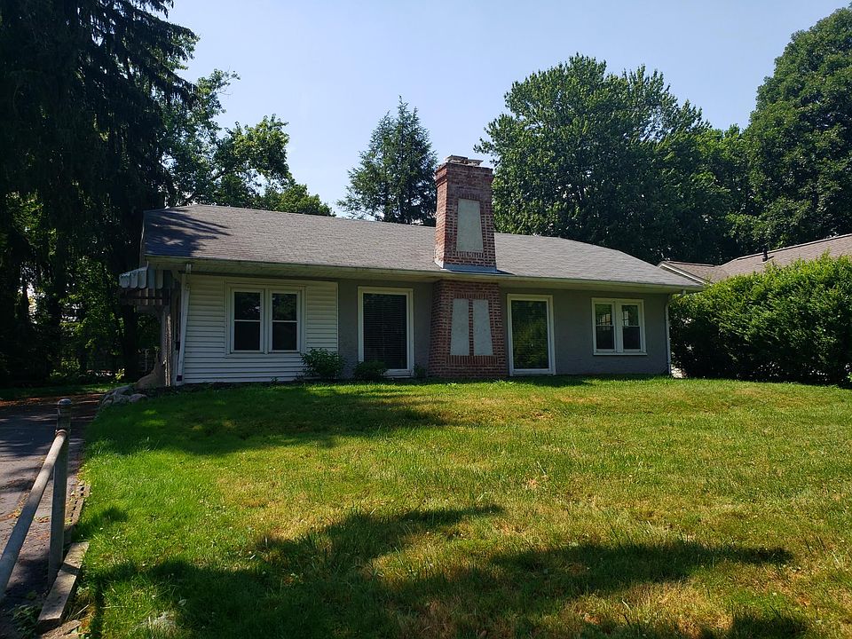 1st image of 5104 N Kenwood Ave