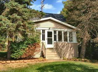1325 Aberdeen St NE, Grand Rapids, MI 49505