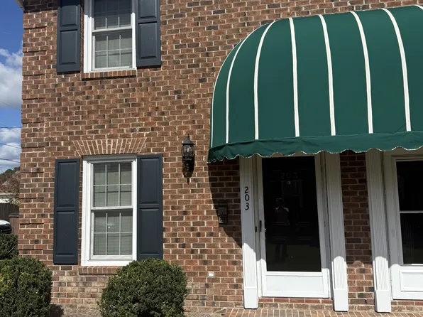 203 S Lincoln St #1, Benson, NC 27504